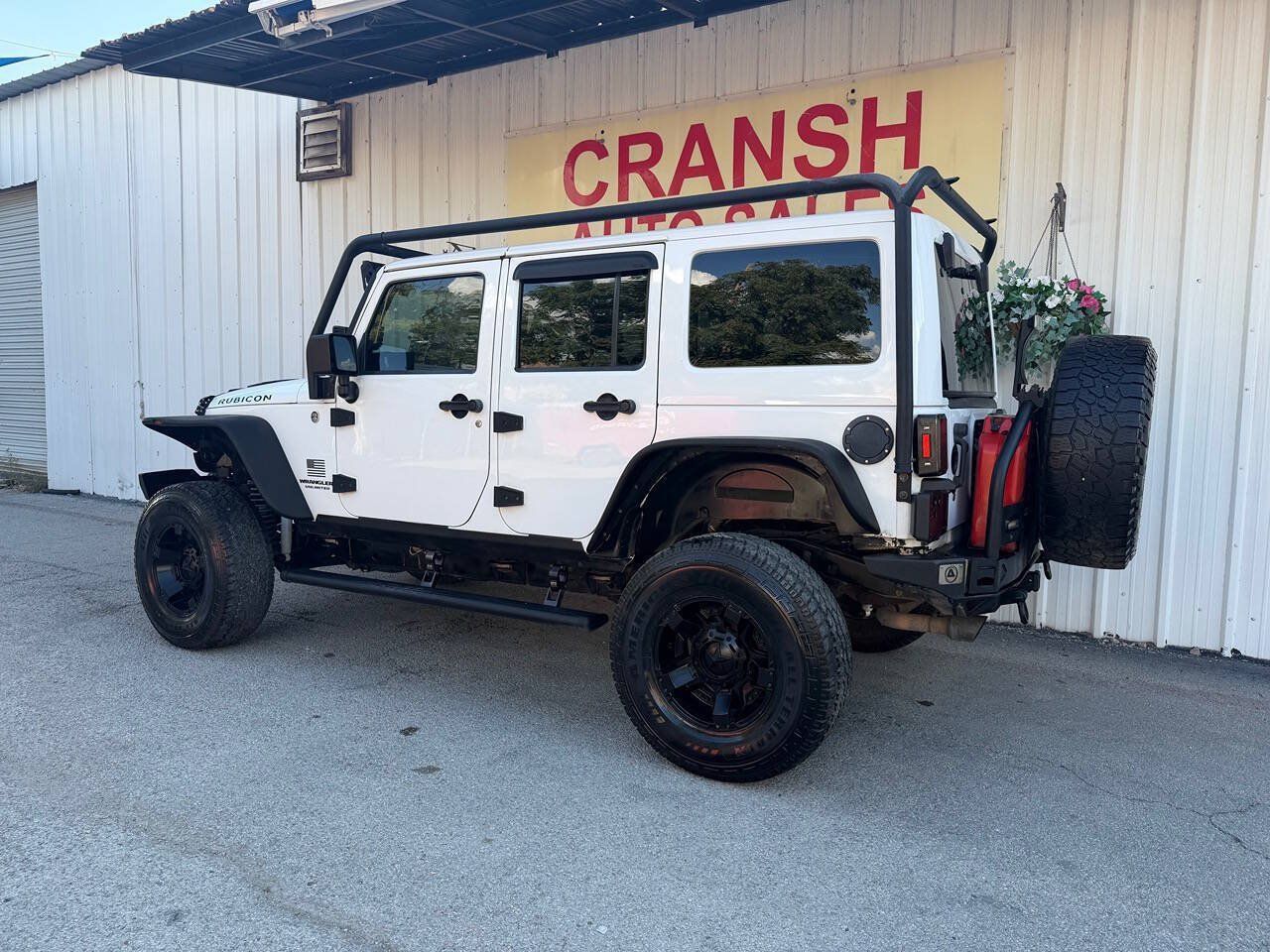 Used 2014 Jeep Wrangler Unlimited Rubicon w/ Connectivity Group AWD/4WD image 9