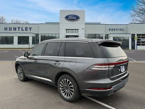 Used 2023 Lincoln Aviator Reserve w/ Equipment Group 201A image 7