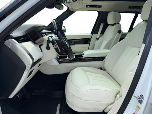 New 2026 Land Rover Range Rover SE AWD/4WD image 10