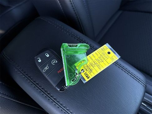 New 2026 Jeep Compass Latitude image 28