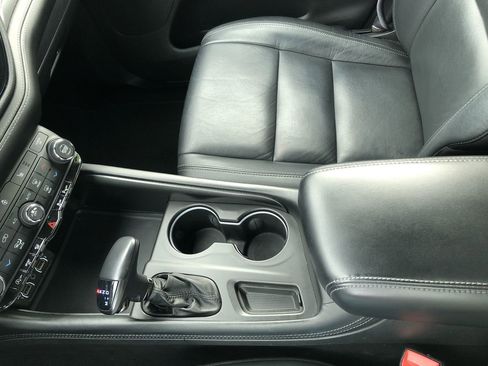 Used 2021 Dodge Durango GT image 19