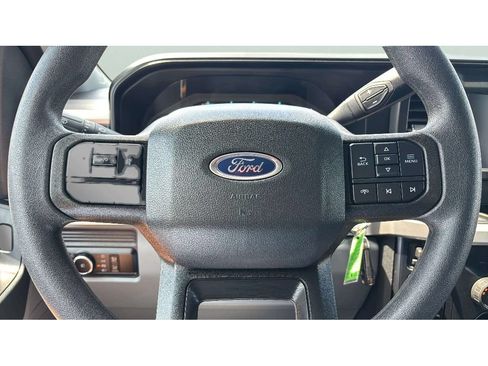 Used 2024 Ford F250 XL w/ XL Driver Assist Package AWD/4WD image 15