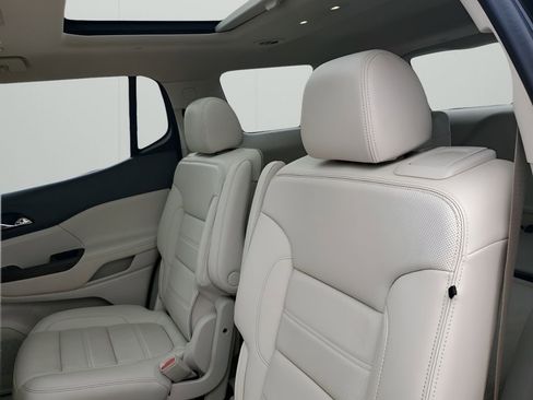 Used 2023 GMC Acadia Denali w/ Denali Technology Package image 20