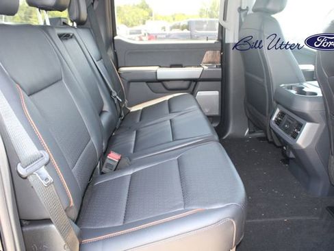 New 2025 Ford F250 Lariat w/ Chrome Package image 9