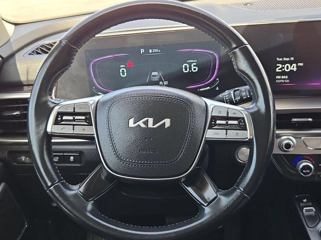 Used 2025 Kia Telluride S AWD/4WD image 22