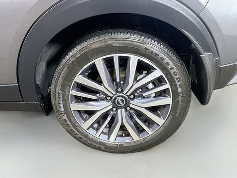 Used 2023 Nissan Kicks SV image 28