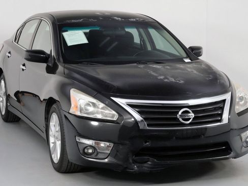 Used 2015 Nissan Altima 2.5 SV image 46