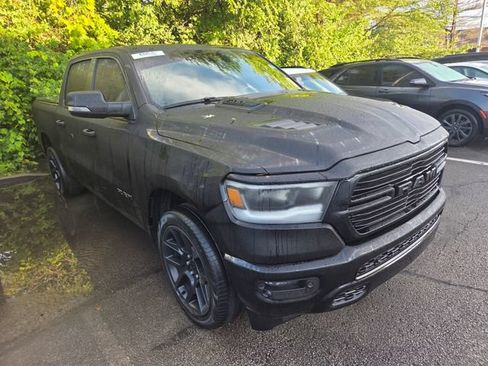 Used 2023 RAM 1500 Laramie AWD/4WD image 3