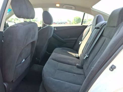 Used 2012 Nissan Altima 2.5 S w/ Value Pkg FWD image 10