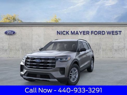 New 2026 Ford Explorer Active image 3