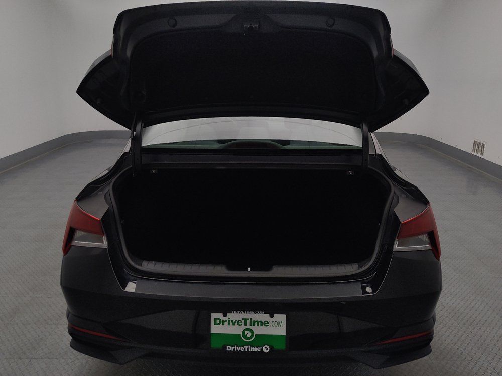 Used 2023 Hyundai Elantra SEL w/ Convenience Package FWD image 29