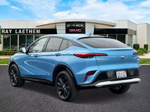 Used 2025 Buick Envista Sport Touring w/ Convenience I Package image 3