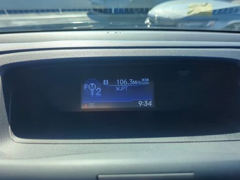 Used 2014 Honda CR-V EX-L image 17