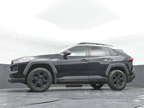 Used 2020 Toyota RAV4 TRD Off-Road image 46