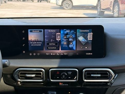 New 2026 Nissan Sentra SR image 25