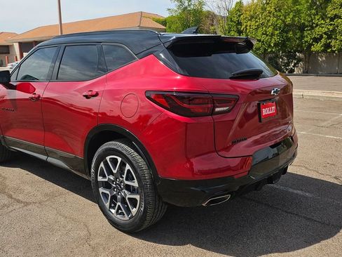 Used 2023 Chevrolet Blazer RS w/ Enhanced Convenience Package FWD image 8