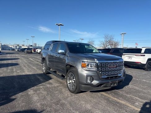 Used 2022 GMC Canyon Denali image 7