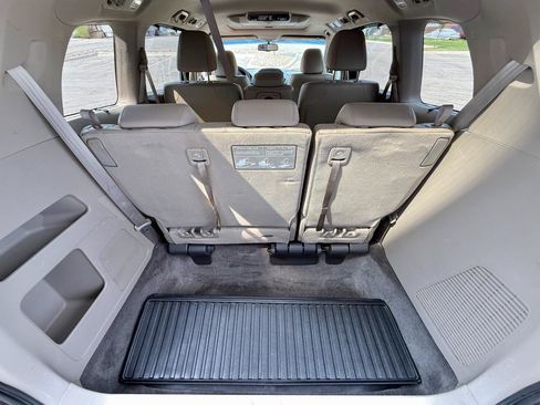 Used 2011 Honda Odyssey Touring image 14