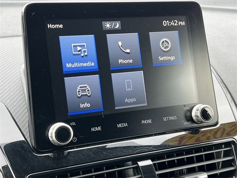 Used 2024 Mitsubishi Eclipse Cross Black Edition image 24