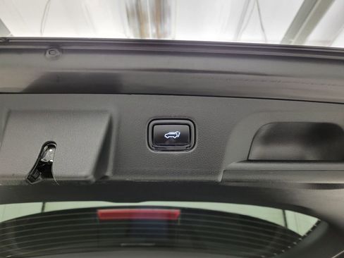 Used 2020 Hyundai Palisade Limited image 2