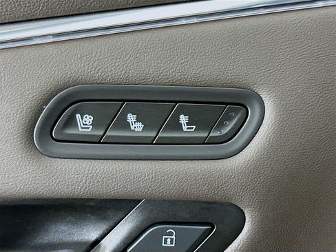 Used 2024 Cadillac Escalade Sport w/ Touring Package image 22