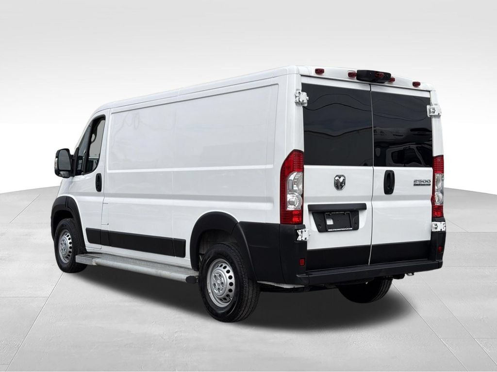 Used 2025 RAM ProMaster 2500 w/ U-Haul Equipment Group FWD image 6