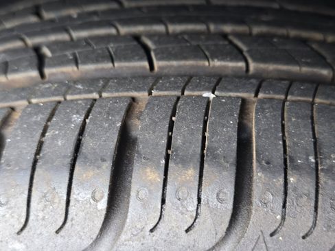 Used 2016 Toyota Camry XLE w/ Moonroof Package image 12