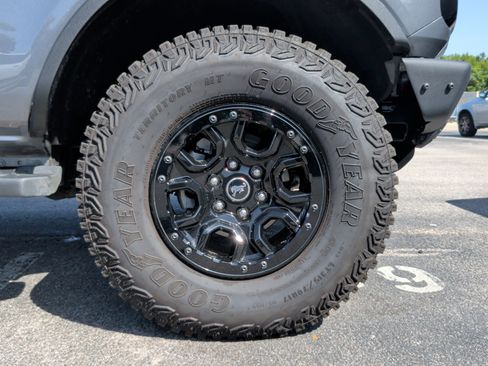 Used 2024 Ford Bronco Wildtrak AWD/4WD image 15