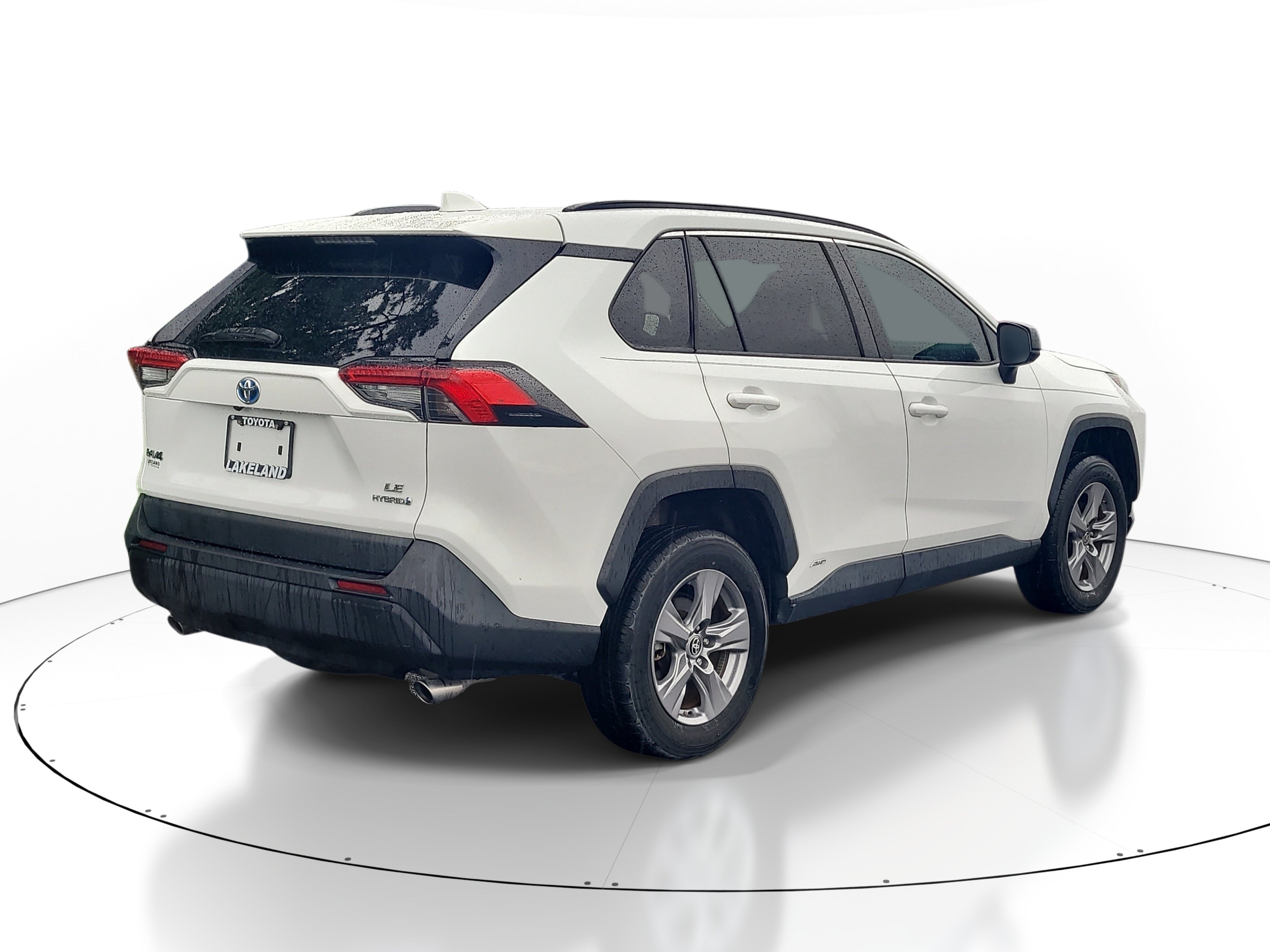 Used 2023 Toyota RAV4 LE AWD/4WD image 7