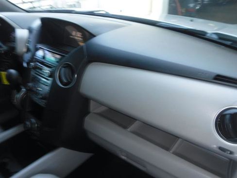 Used 2012 Honda Pilot Touring image 30
