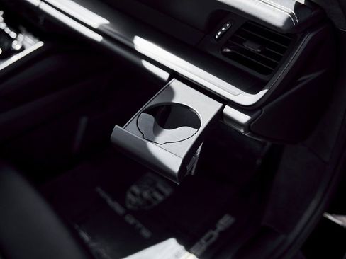 Used 2022 Porsche 911 Carrera 4 GTS w/ Premium Package image 38