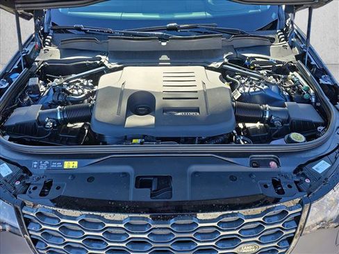 New 2026 Land Rover Discovery Limited Edition image 30