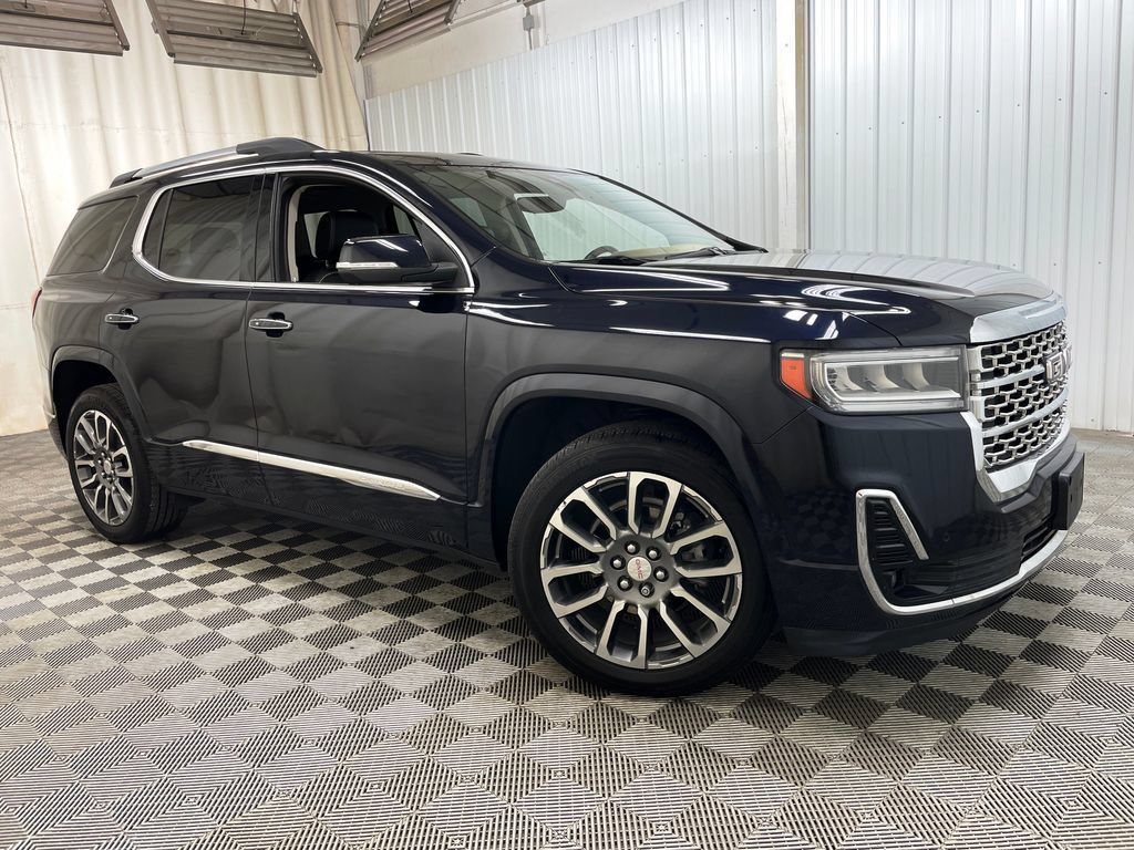 Certified 2022 GMC Acadia Denali w/ Denali Ultimate Package AWD/4WD image 1