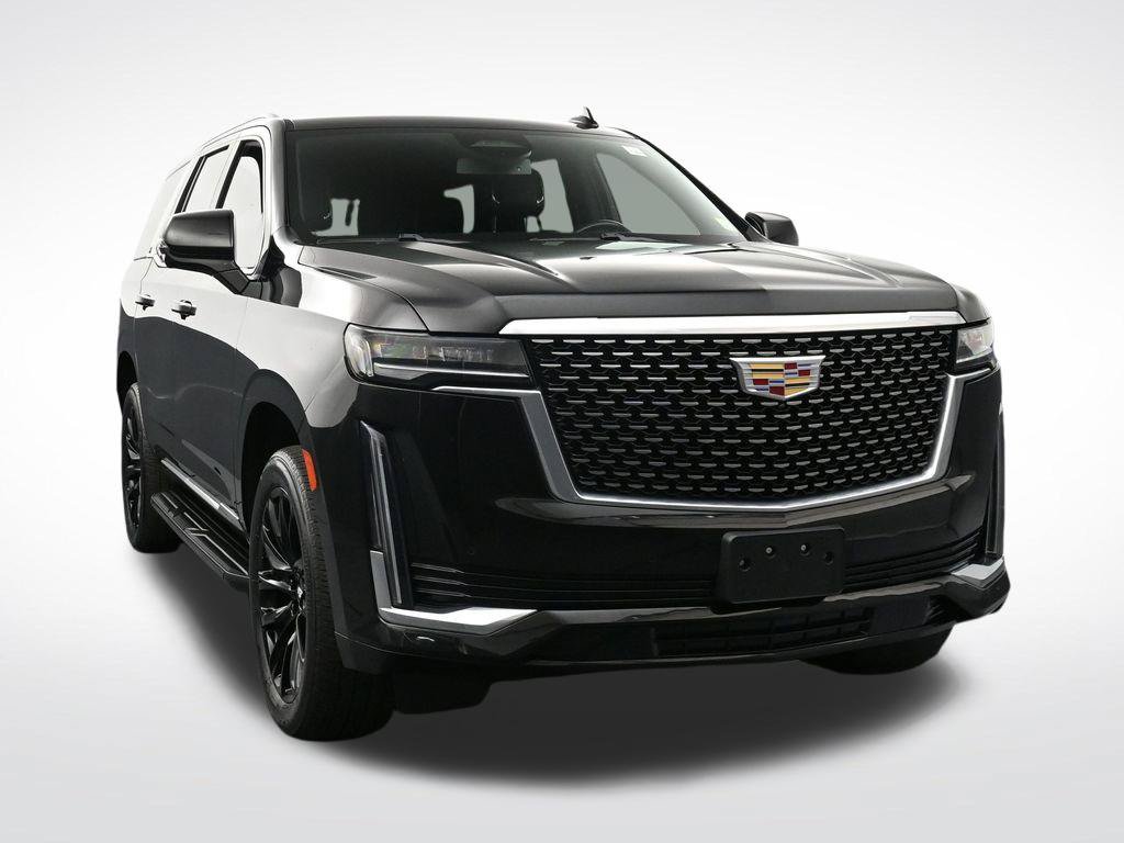Used 2022 Cadillac Escalade Luxury w/ LPO, Illumination Package AWD/4WD image 7