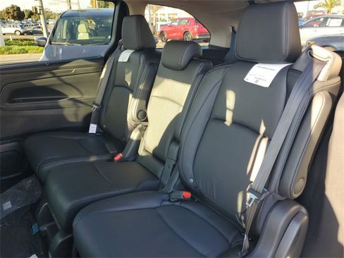 New 2026 Honda Odyssey EX-L image 12