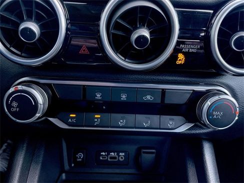 Used 2024 Nissan Sentra SV image 18