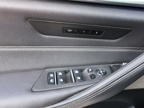 Used 2023 BMW 530i w/ Executive Package image 23