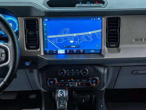 Certified 2025 Ford Bronco Outer Banks AWD/4WD image 23