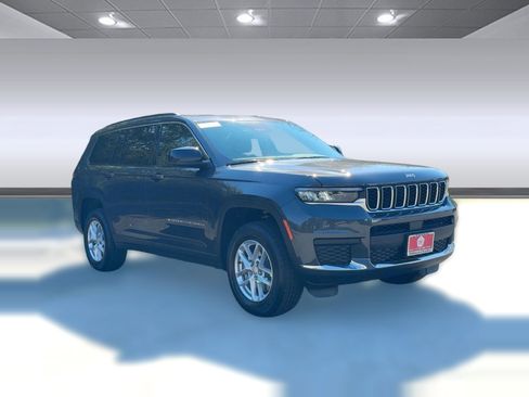 New 2025 Jeep Grand Cherokee L Laredo w/ Luxury Tech Group I image 6