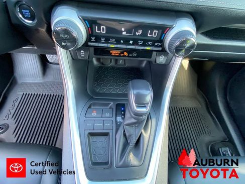 Certified 2022 Toyota RAV4 XLE Premium FWD image 43