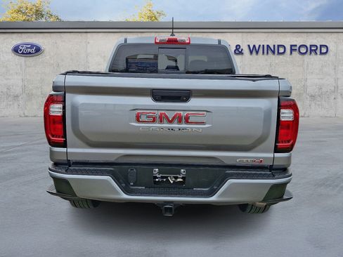 Used 2023 GMC Canyon AT4 image 5