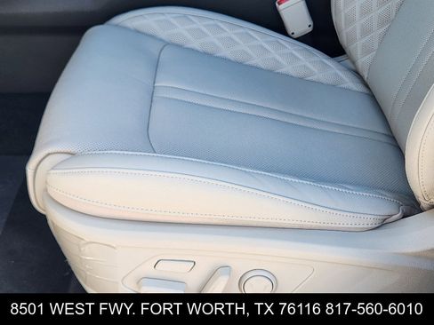 New 2026 Kia Sorento SX Prestige image 17