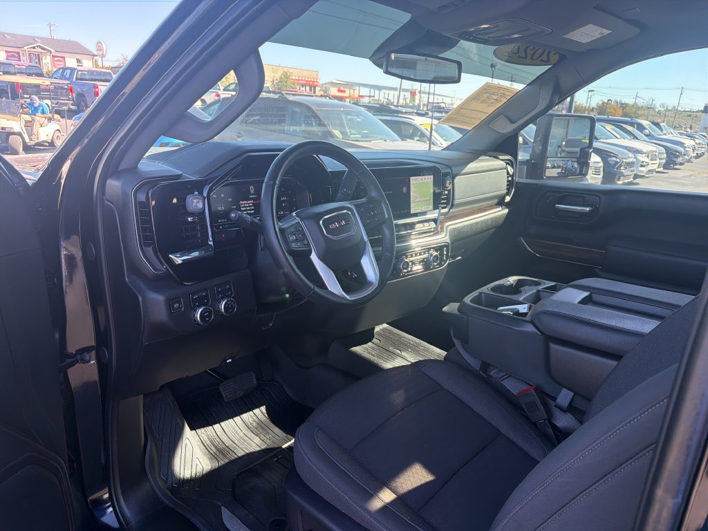 Used 2024 GMC Sierra 2500 SLE w/ SLE Convenience Package AWD/4WD image 16