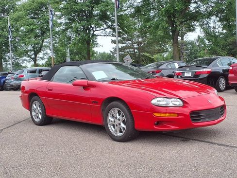 Used 2002 Chevrolet Camaro Z28 RWD image 5