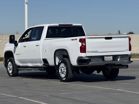 Used 2024 Chevrolet Silverado 2500 LT image 4