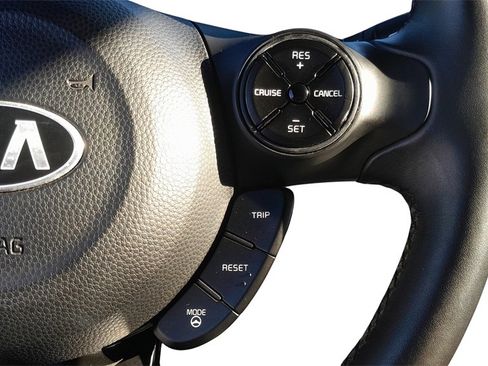 Used 2016 Kia Soul ! w/ Umber Package 1 image 22