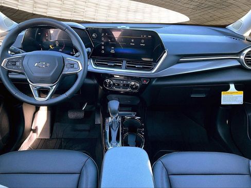 New 2026 Chevrolet Trax ACTIV w/ Sunroof Package image 6