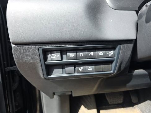 Used 2024 Toyota Tundra Platinum image 8