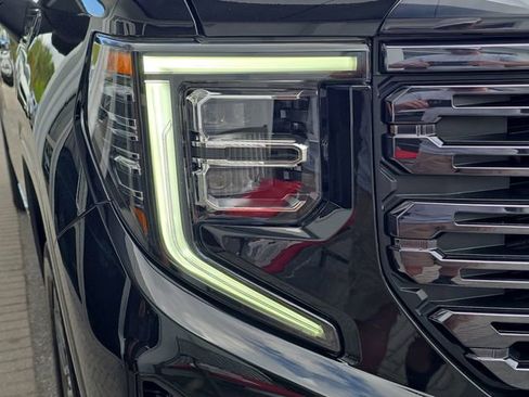 Certified 2023 GMC Sierra 1500 Denali Ultimate AWD/4WD image 9