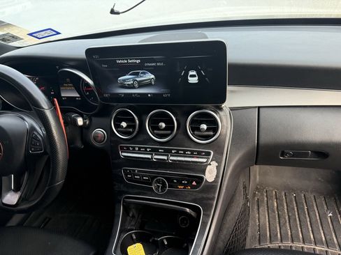 Used 2018 Mercedes-Benz C 300 C 300 image 21